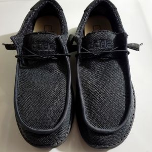 Hey dude wally Sox total black